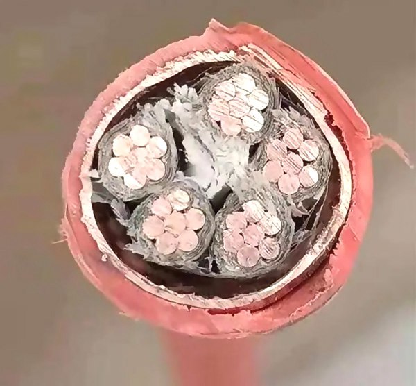 超導電纜